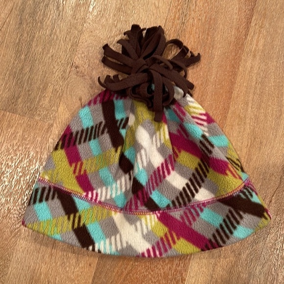 𝅺Girls winter hat & scarf set - Picture 2 of 5